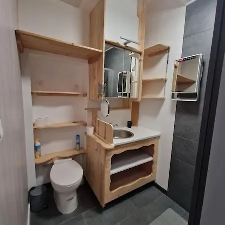 Appartement Studio Meuble Lunel (Herault)